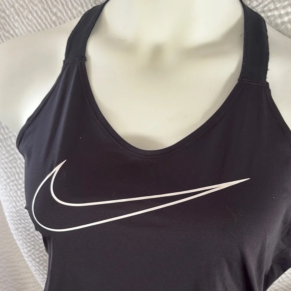 Nike Black Tank Top - Picture 2 of 5